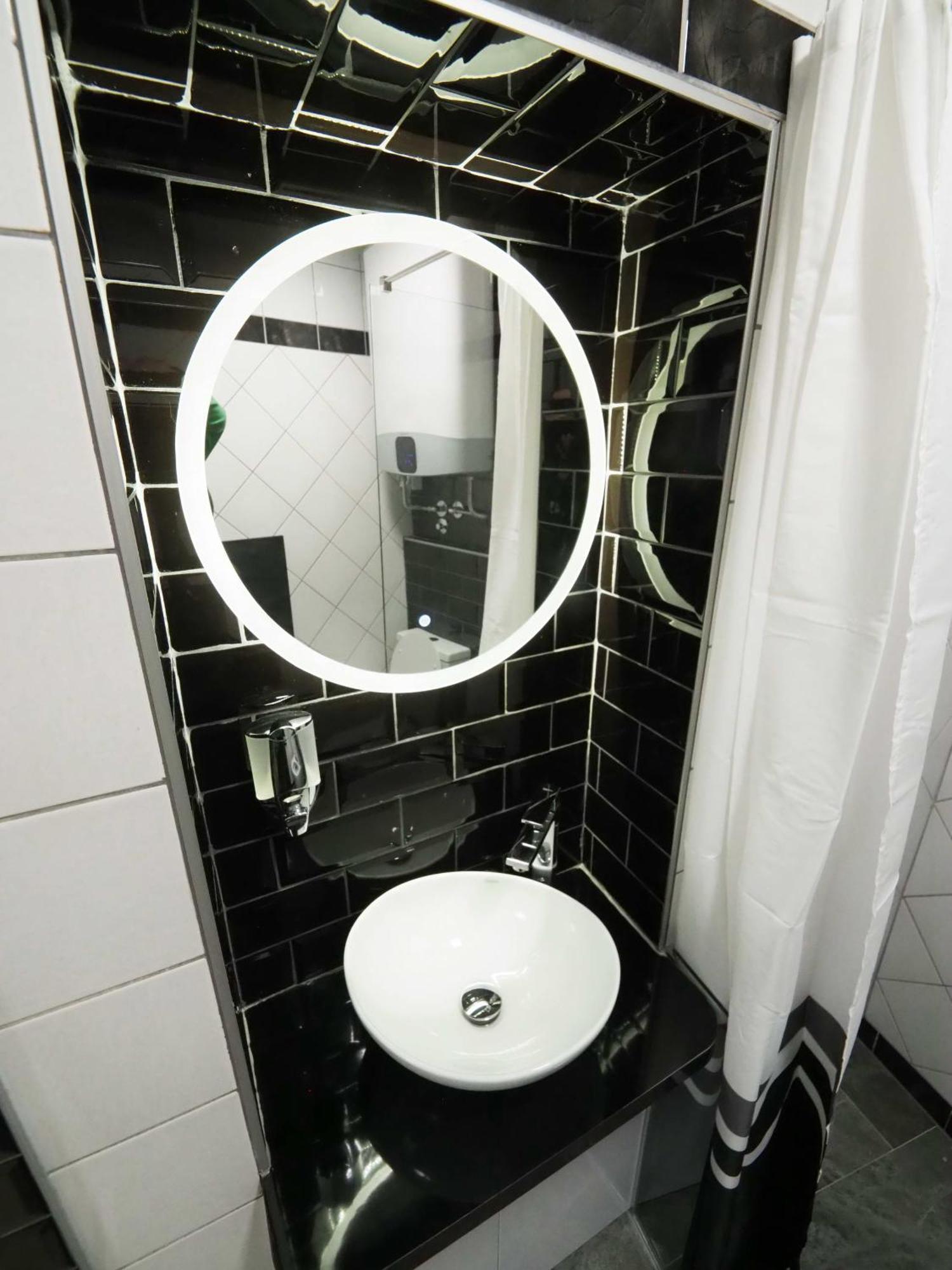 Galerija Marshal Apartment เบลเกรด ภายนอก รูปภาพ